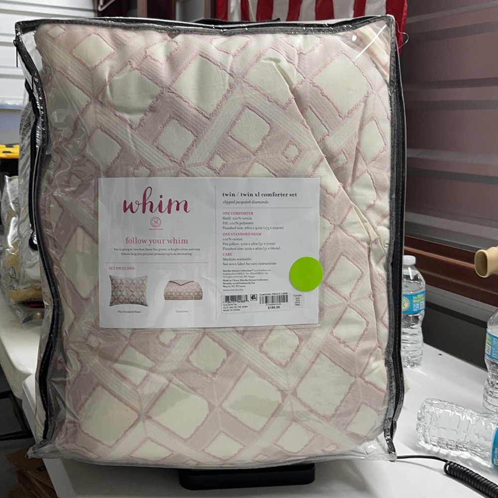 Martha Stewart Whim 2-Pc. TWIN XL Comforter Set - Picture 2 of 11